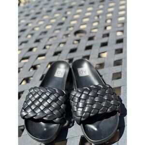 Dolce Vita Slides-Black-Size 8